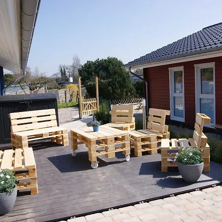 _erl1_ Ferienhaus Im Erlenweg Blau